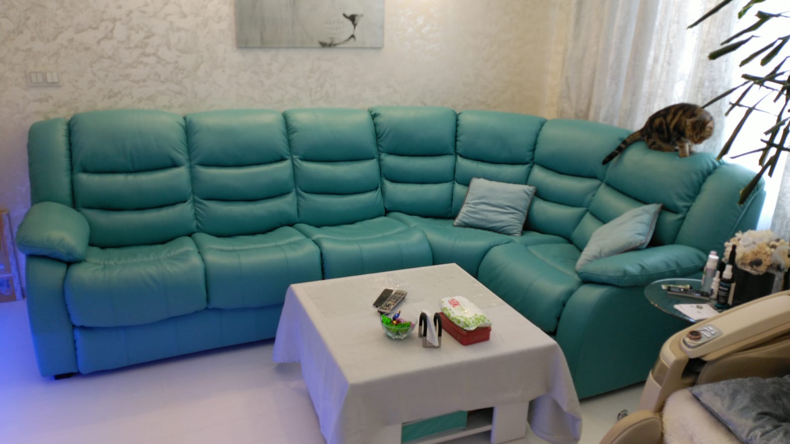 Перетяжка дивана на дому. Багратионовск